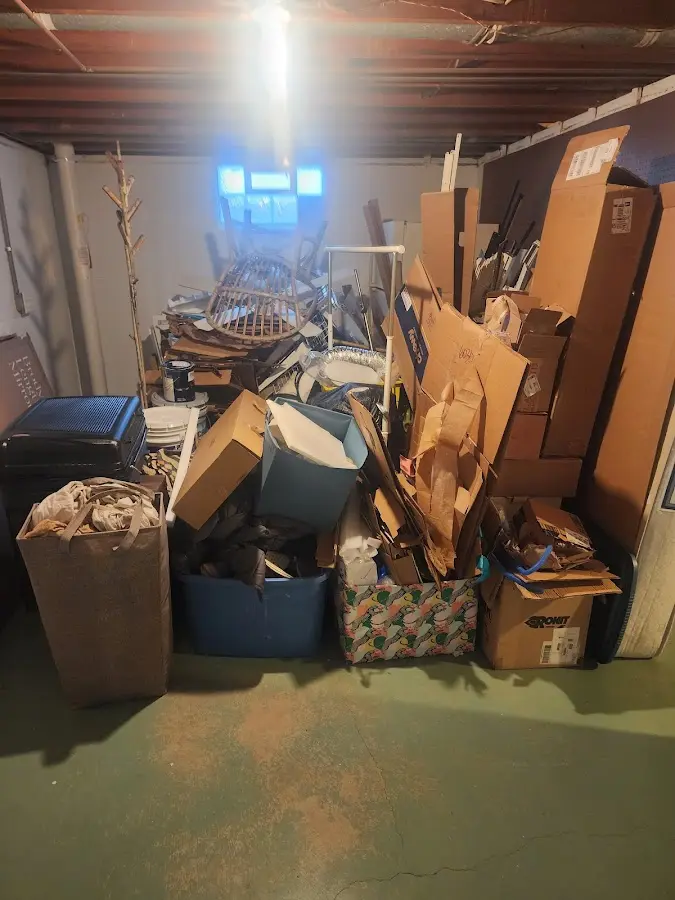 Roll-off dumpster container at job site for 15 Yard Dumpster Rental in Herrin